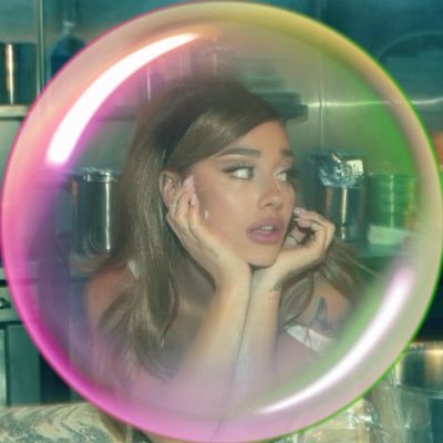 midwestsaturn's profile picture. 🪽⠀ 𝘀𝗵𝗲 . 𝙝𝙚𝙧 ┆ 18 ┆ arianator⠀ ꕤ ｡˚⋆