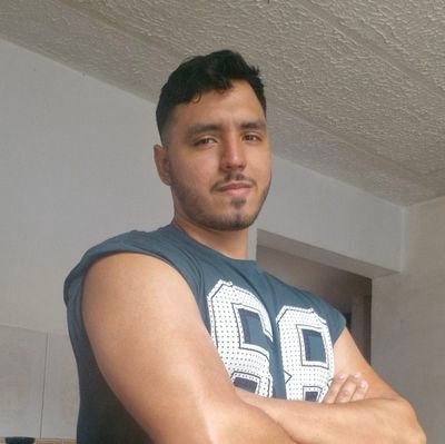 LucasVille34697's profile picture. Llanero, no me gusta la política