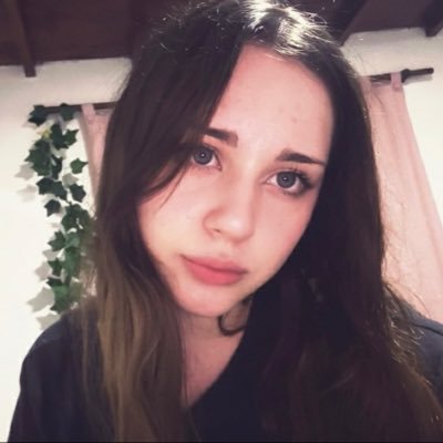 Brillagerr's profile picture. Streamer
Pueblerina 
Por favor no me funen
❤️ youtube +100k
https://t.co/GwxxkzJeKW
💜 Twitch: https://t.co/WlrRl9N52j