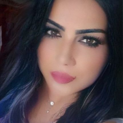 warda34054Love's profile picture.