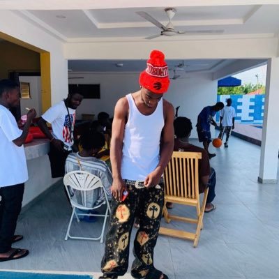 donpapa2000's profile picture. 