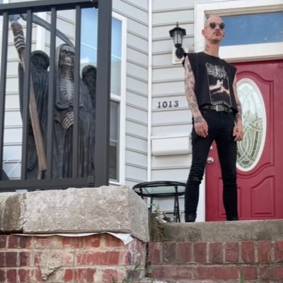 ghostofjeanglam's profile picture. 🩸a love crafted by wings of angels 🩸