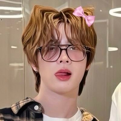 iamwatersweet's profile picture. หนูชอบหรอคะ? #TleFirstone