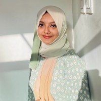 Lamiyaislm's profile picture. I’m Lamiya Islam, a Bangladeshi technology specialist and gadget reviewer at CyberCraft Bangladesh. I share expert insights on the latest smartphones and device