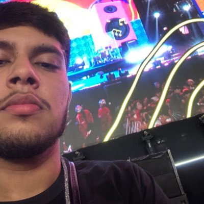 dietpspsi's profile picture. the life of a showgirl