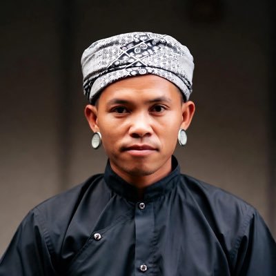 KoujiNishino119's profile picture. 8〜9世紀の時間軸であちこち彷徨ってます。考古学、神道史やってます。地域史をやってました。tinyの文字があるリンク、出会い系とかスパムは暴力的なコンテンツで通報します。ここに書いてるのは個人の意見です。どこに居ようとその組織関係ないです。