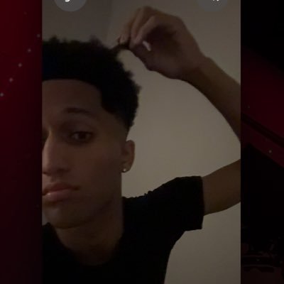 dafavlightskin0's profile picture. hmu for content.. bi. posting my freaky shii 😈 😈 only responding to buyers 💵 $20 to get in (150+ vids) (dm proof of payment first)