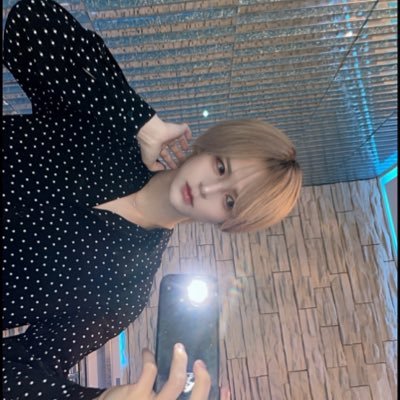 user_name_is_r's profile picture. https://www.tiktok.com/@ruuk51_