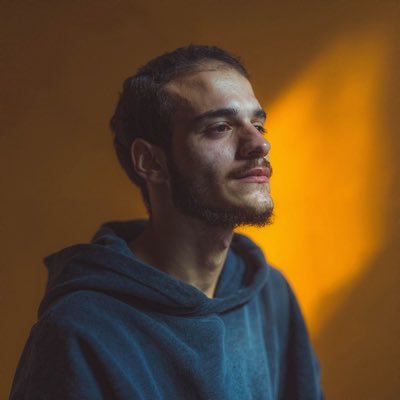 moazbuilds's profile picture. 