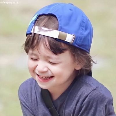 nisaeverdeenn's profile picture. Teman-teman booktwt, akun aku yang nisaeverdeen kena 🍣😭
Tolong difollow yang ini yaa terima kasih 🩷