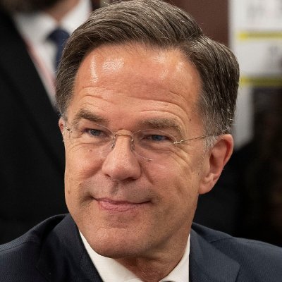 renansiau's profile picture. 