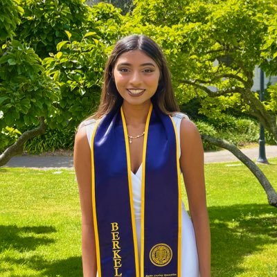 amritalaxshmy's profile picture. clinical research @NIDDKgov @NIH ⚛︎ health disparities, heart health, hormones, metabolism, #SDoH #SouthAsianCVD ⚛︎ alum @berkeleyMCB ⚛︎ ஈழதமிழ் • views mine ☻