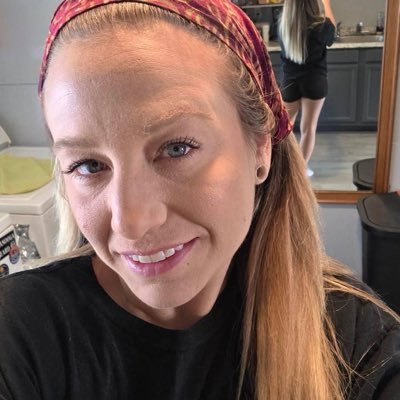 RoneSamatha01's profile picture. Looking for a life partner that’s gonna care for me and treat me like a queen