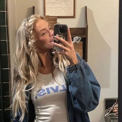 vitzffc's profile picture. 