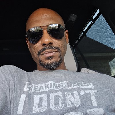 MrXceo12's profile picture. 