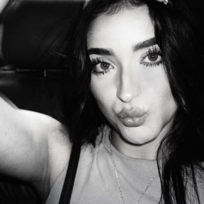 w4nnaseenirvana's profile picture. nugs & kisses to all my bitches