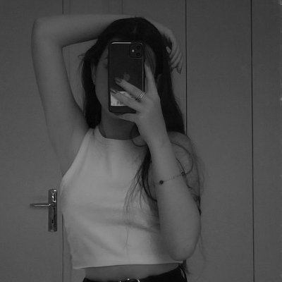 mazohysterium's profile picture. Collecting ticket stubs like memories 🖤