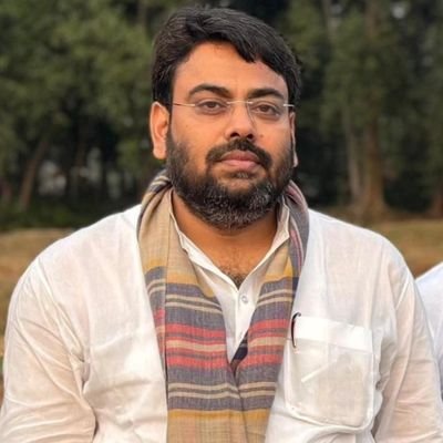 iKumarSaurabh's profile picture. राष्ट्रीय प्रवक्ता 
Jan Suraaj 

                                                                       BITian। MBA-Finance। CFA। LAW-NSL। ex VP-Yes Bank।