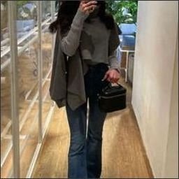 dellavalle84671's profile picture. 