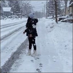 vilardosue31820's profile picture. 