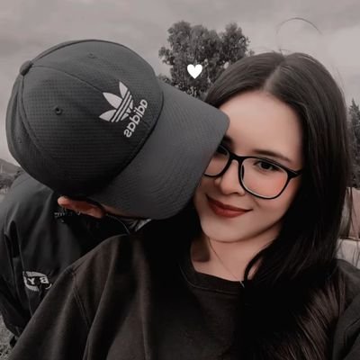 StarlysTwin's profile picture. 》• Sleepy  •《