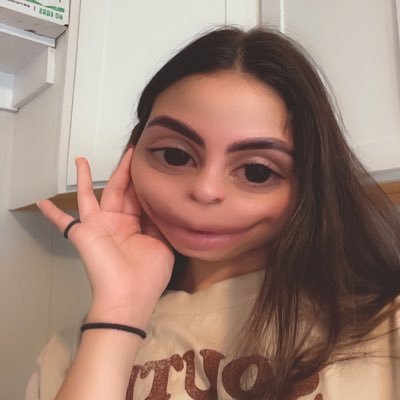 xsxtxnx's profile picture. mi perra es mi obsesión | medio esotérica, anime, hongos y festivales 🪩