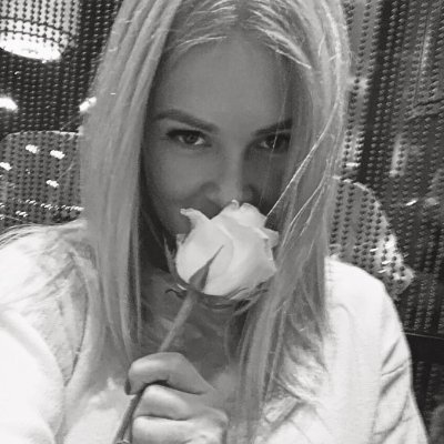 darya_usa's profile picture. 🌟To you, the stars are different. Everyone has his own stars
👩‍⚕️Give your skin a breather
🚫DM ( unless I know you）
🇧🇾-🇺🇸