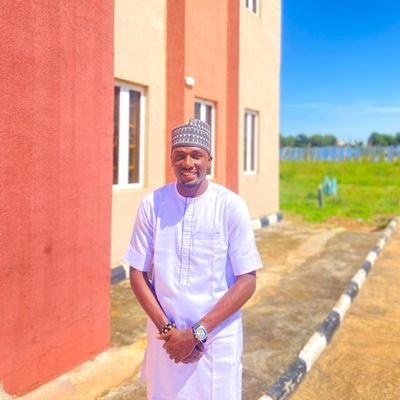 UEoch's profile picture. Cv Writer || Crop Expert || Plant Pathologist || Tutor || Crypto Trader & Business Analyst || Real Madrid FC🔥