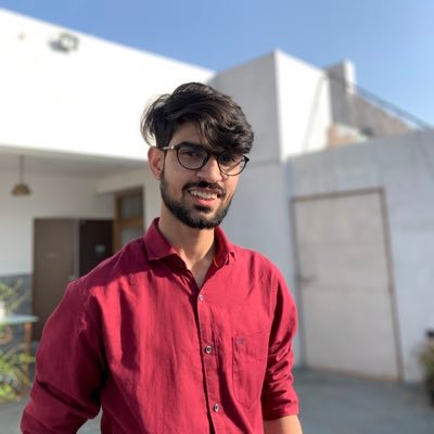 amirrafi29's profile picture. Storyteller