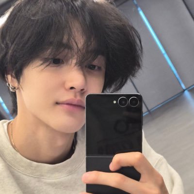 onieech's profile picture. riize~ 평생원빈이만보기💃🏼