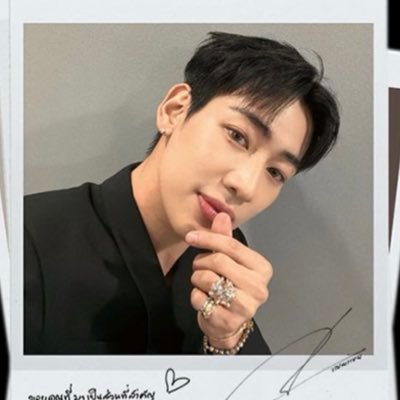 bow2552wod's profile picture. 