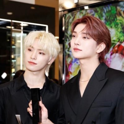 Acedejas's profile picture. #GOT7 #DAY6 #SEVENTEEN   

🌼 Gyeomie
🐰Wonpil
🦦🦌ChanShua