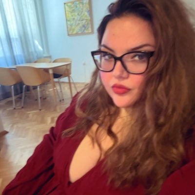 idaeri_'s profile picture. multidisciplinary creative.