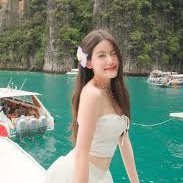 DeepanshuThakr1's profile picture. Therapist guiding paths to wellness, helping minds find peace and strength.