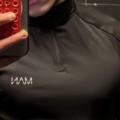 Fjvfg66603042's profile picture. 