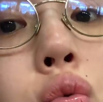 narmoey's profile picture. 