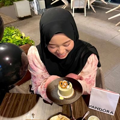 tlightznl's profile picture. samote || just me & my mind ||