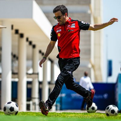 arturvilalta's profile picture. Communications Manager at Ducati Lenovo Team in MotoGP (@ducaticorse)