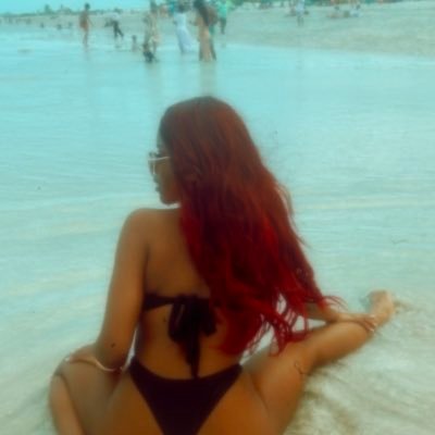 kaycalypso_'s profile picture. 