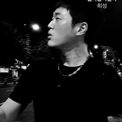 wktkf1231's profile picture. @hriiiiiiiil 🫧 내프사김성훈님