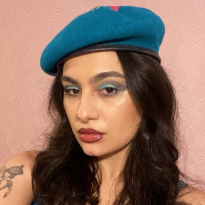 sophiesatanique's profile picture. 31 year old dyke addicted to real housewives, the rest of reality tv, corrie, girl bands, grunge and everything trashy & ‘low brow’ 🪩🫀👄 (she/her)