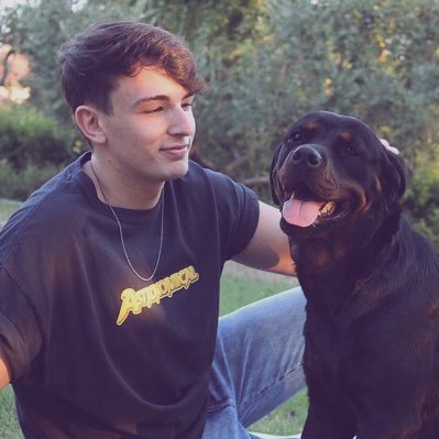 MaiuroBianch_24's profile picture. elliott waves🌊 26 🇮🇹not financial advice