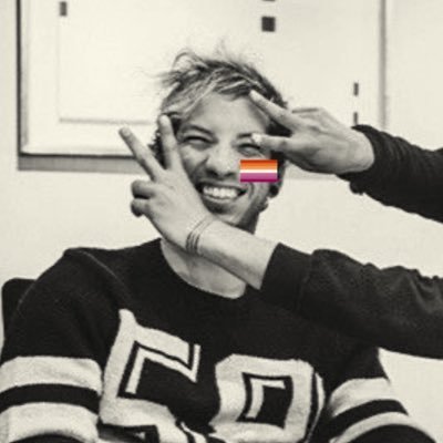 forgtmymorality's profile picture. :: used to mouth off often with artillery, now it’s cough drops and soft spots in a middle seat 👽🩶 that one oomf thats too woke @winalosingfight