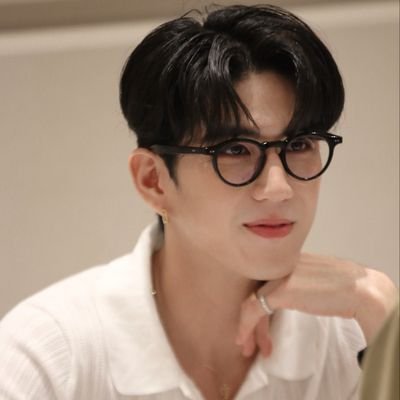 AyeAye172926362's profile picture. 