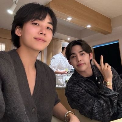 cisl_ynjn's profile picture. still waiting for jeongcheol selca