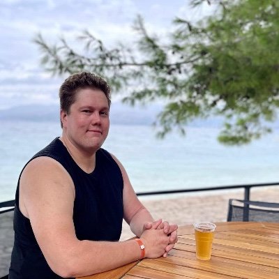 ToniMatila70856's profile picture. ”Se on onnellinen, joka ei sure sitä mitä häneltä puuttuu, vaan iloitsee siitä mitä hänellä on.”