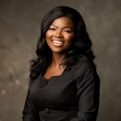 _morenike__'s profile picture. Lifestyle | Lawyer | Compliance & Corporate Governance | Faith 🫶🏼Jesus and Jesus again part-time creative 💡full-time Believer serving @cci_global