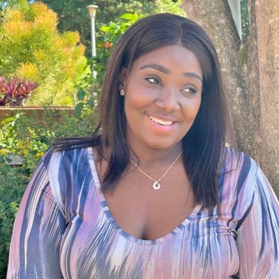 Andile Ka Mhayise 🦋 Profile