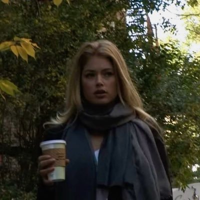 bloodyxlips's profile picture. bookworm & multifandom | in my the buccaneers era | Hailey Bieber defender