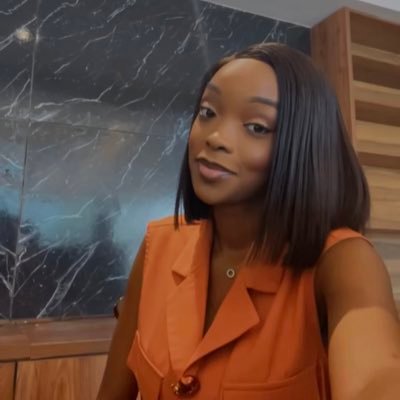 OsikaniChefS's profile picture. Seyram A. Mate-Langlah ☆ Love. Light. Salt | my life is my ministry, i glorify God with it. | a walking love letter 💗 God’s gift to the world.